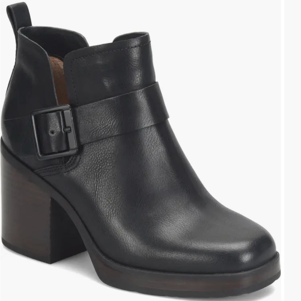 Kork-Ease Black Leather Ankle Booties
NWOB